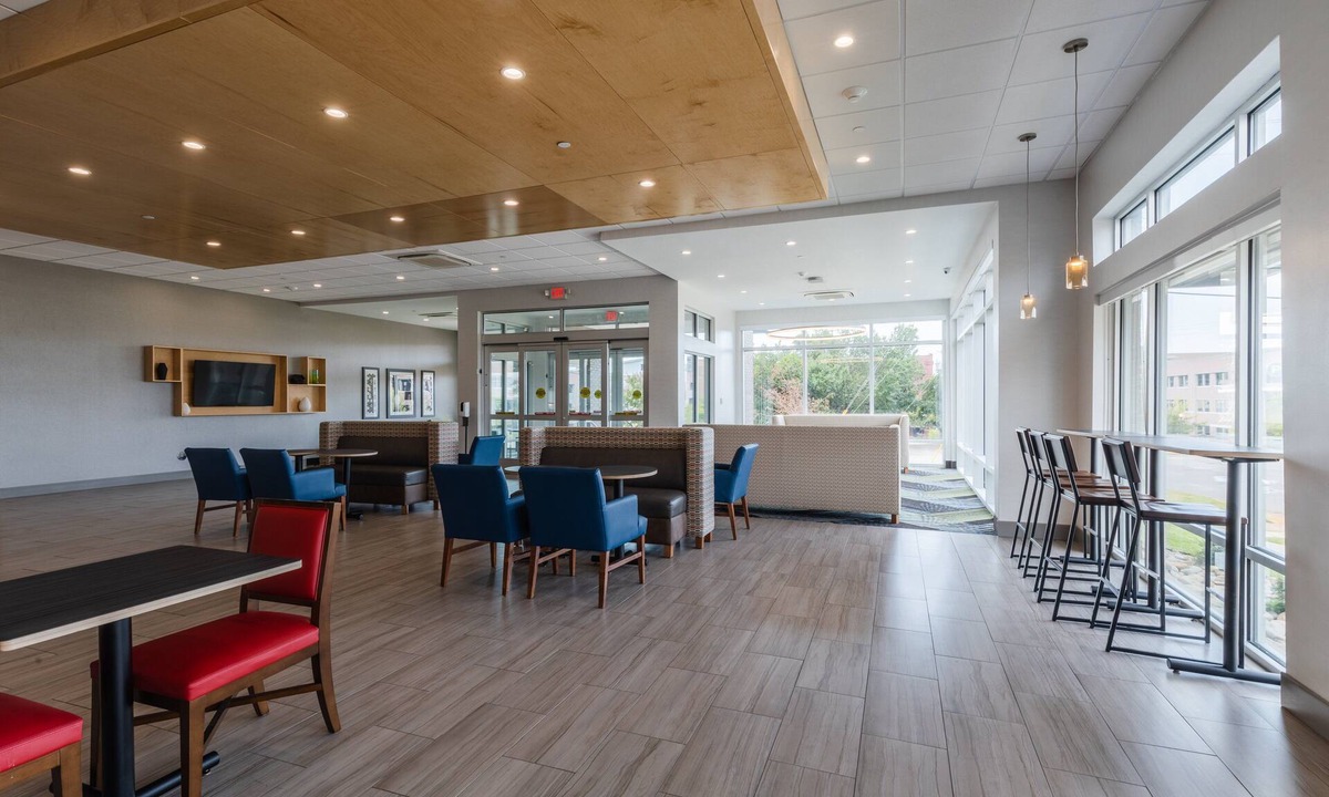 Columbia Hotel | Holiday Inn Express & Suites Columbia Downtown - The Vista by IHG