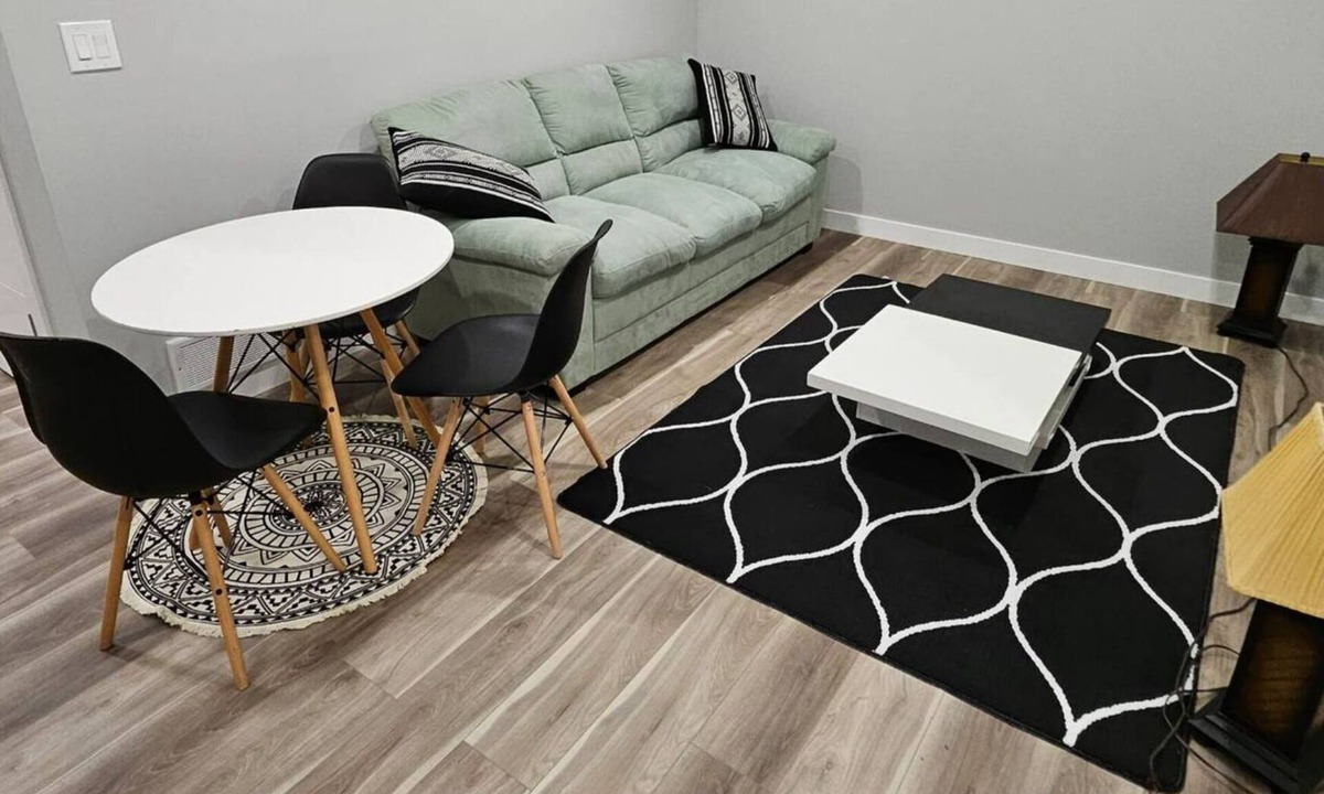 Regina Apartment | Home Near Regina Airport
