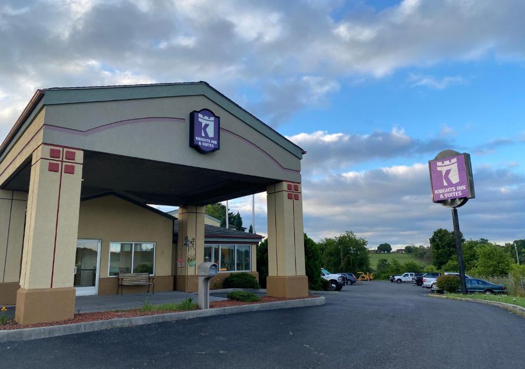 Dublin Hotel | Knights Inn & Suites Dublin