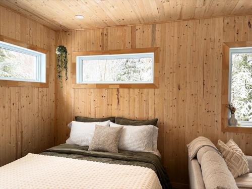St-Augustin-de-Woburn Ski Chalet | KØZY mini-chalets - Léonides