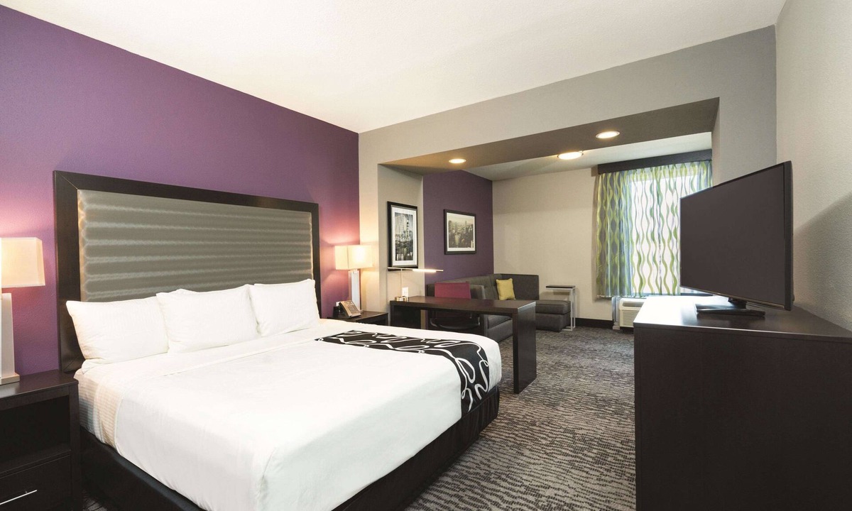 Downtown Memphis Hotel | La Quinta Inn & Suites by Wyndham Memphis Downtown