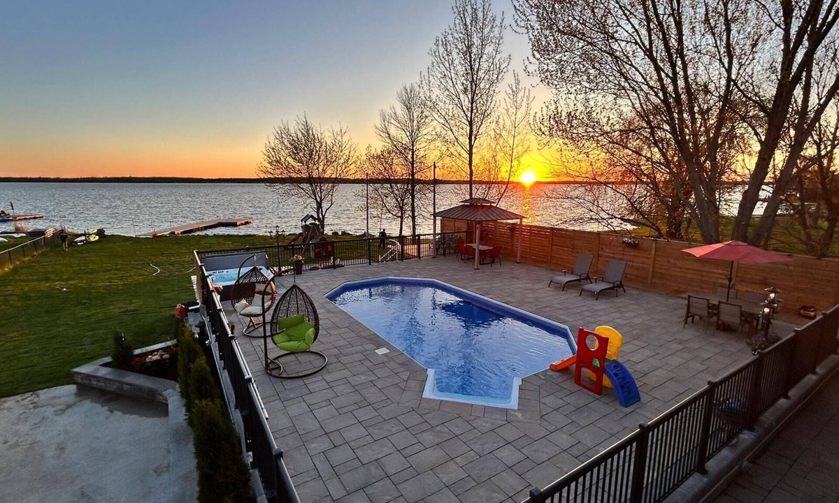 Valentia Cottage | Lakeside Retreat w/Swimming Pool & Hot Tub