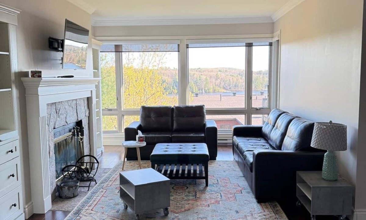 Huntsville Apartment | Lakeview 3BR Escape – Ski & Golf Nearby