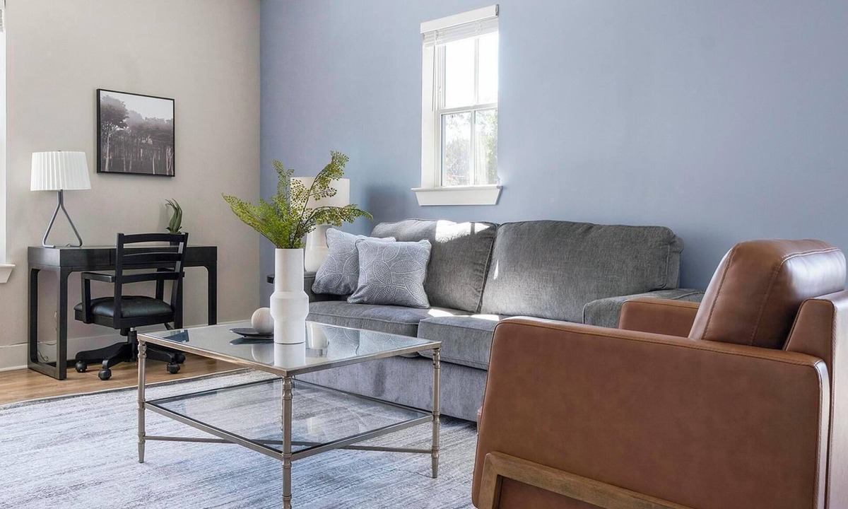 Oakwood Apartment | Landing | Stylish 1BD, Clubhouse, Gym