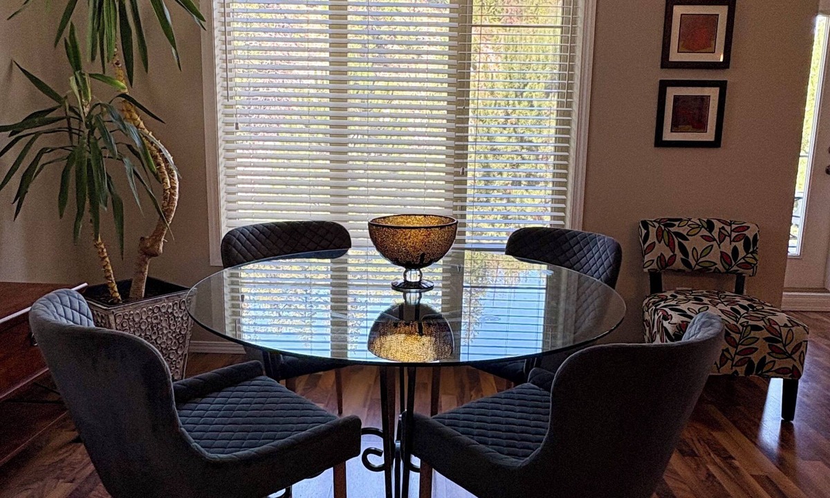 Quail Ridge Condo | LAST MINUTE DISCOUNTS ! Pool & hot tub. Large 3 Bdr, 2 Bath on Golf Course