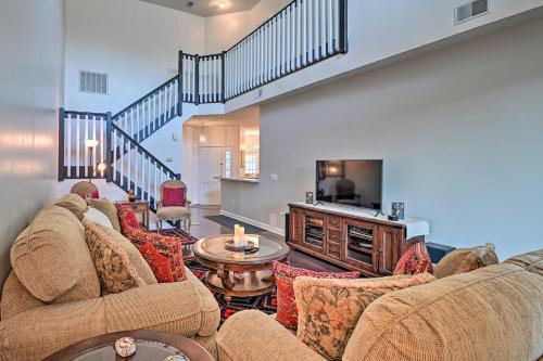Red Hill House | Legends Golf & Resort Townhouse: Resort Amenities!