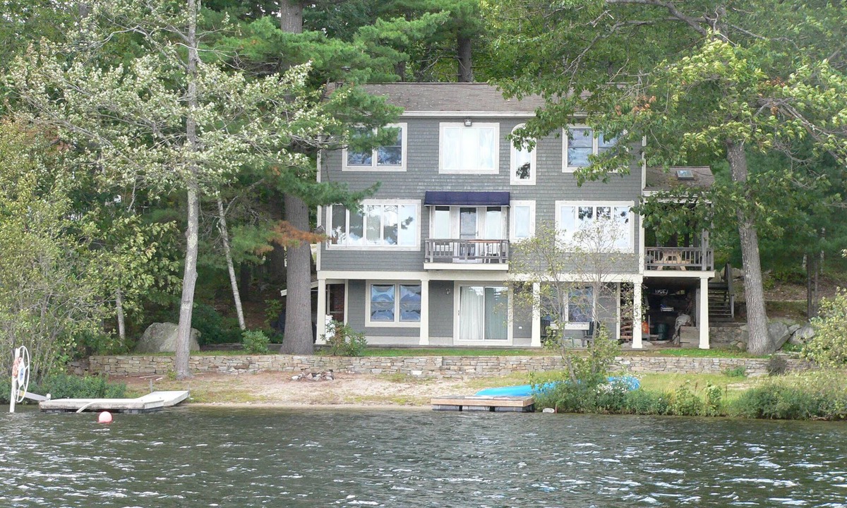 Raymond House | Little Sebago Getaway: 4 BR, 2 BA House in Raymond, Sleeps 9
