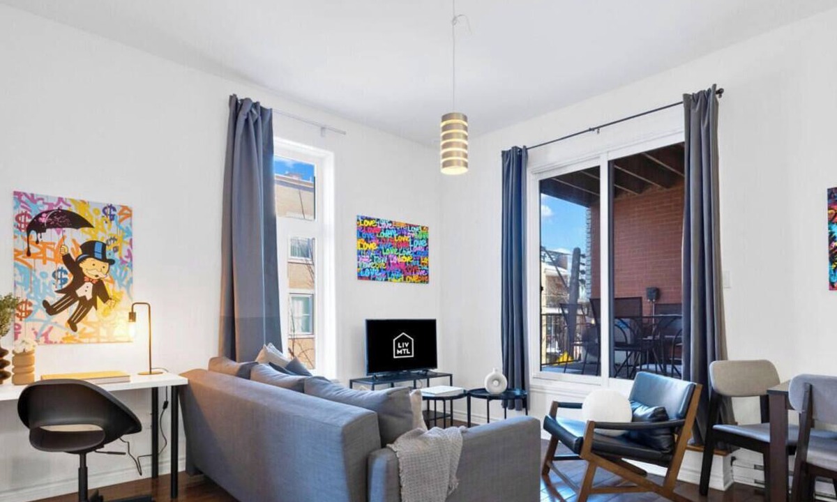 Plateau Mont Royal Apartment | LiV MTL MTL Plateau Urban Suites Near Downtown Montreal