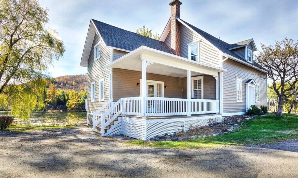 Mont-Tremblant House | Maison de campagne avec SPA, petite plage, piscine