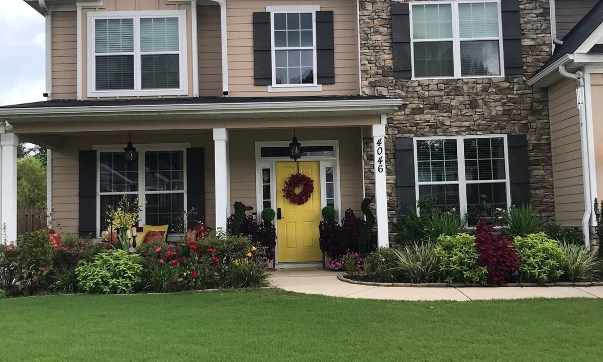 Canterbury Farms House | Masters tournament. Spacious 5 bedroom 4 1/2 bathroom in a beautiful community.