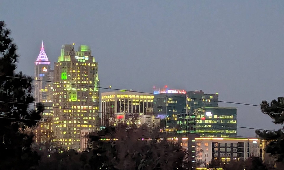Southwest Raleigh House | Modern Raleigh Downtown Rooftop Skyline View SFH-R