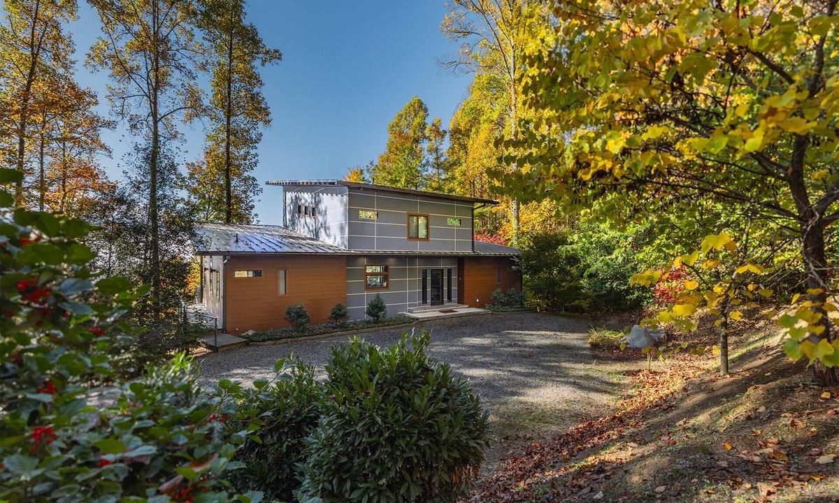 Cherokee Cabin | Morning Calm - Your Serene Smoky Mountain Retreat!