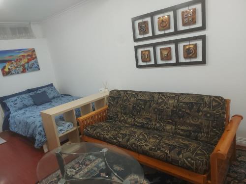 Burke Mountain Hotel | Mountain Living with Privacy on Burke Mountain