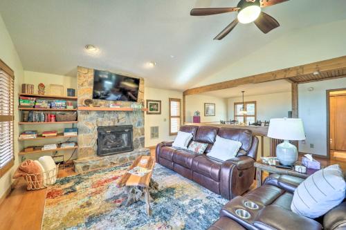 Charter Hills House | Mtn-View Cabin w/Deck, 2 Mi to Beech Mtn Slopes!