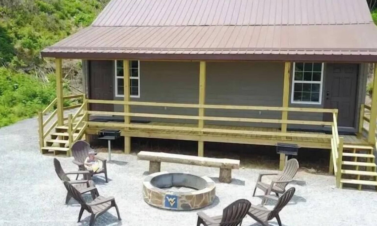 Bluewell Cabin | Musket Lodge - Cabin 1