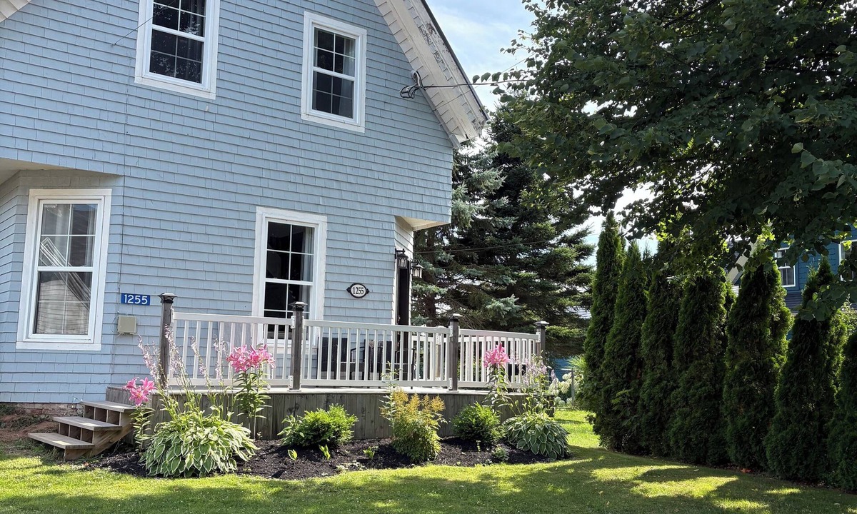 Bedeque House | Muttart Heritage House in Historic Bedeque Village