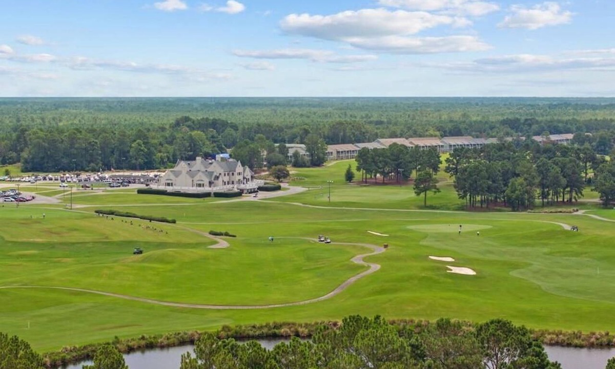 Red Hill Condo | Myrtle Golf Escape At Legends-Pool-Pet Friendly