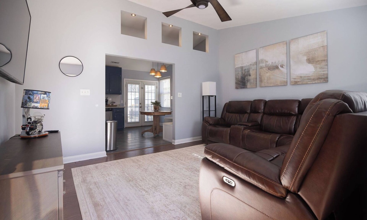 Kings Mountain House | Near casino and wedding venues- 3 Bedroom home with ample outdoor space!