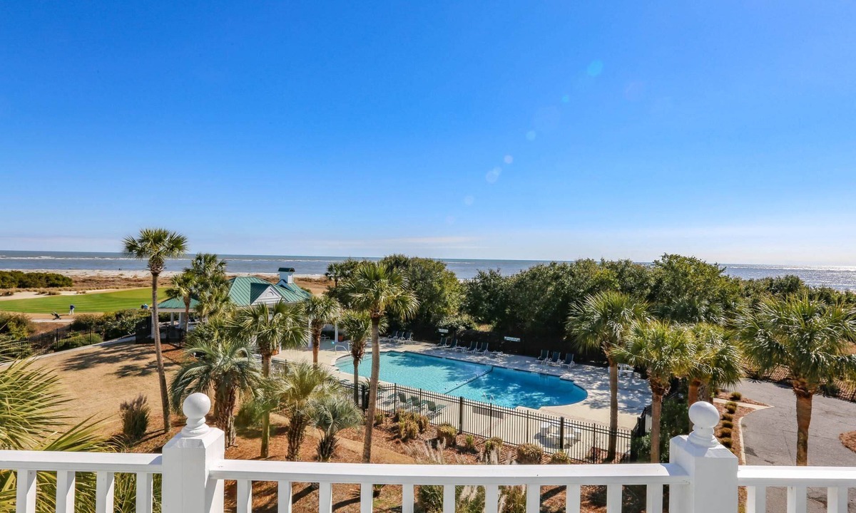 Ocean Point House | Ocean Views, Two Master Suites, Screened Porch & Access to Ocean Point Community Pool & Cabana