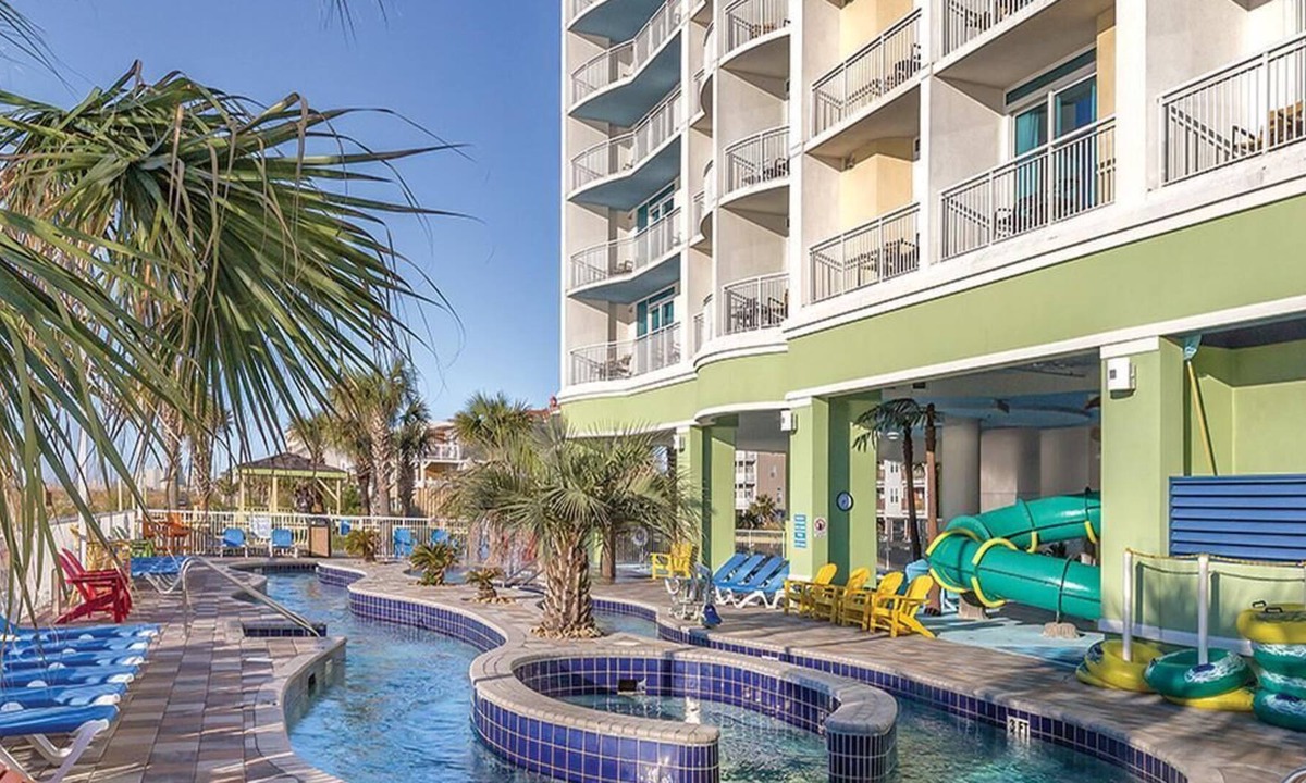 Cherry Grove Beach Resort | Oceanfront 2 bedroom deluxe in Wyndham Towers on The Grove