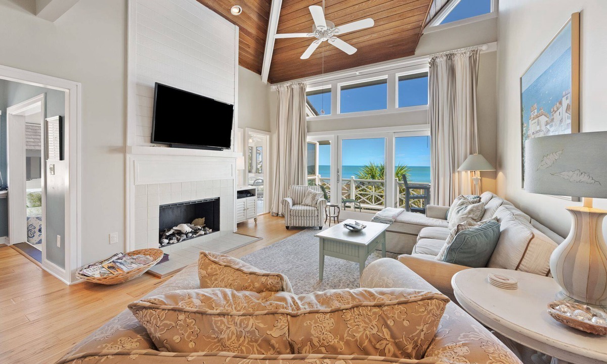 Debordieu Colony Condo | Oceanfront 3 bedroom villa with a Pool.