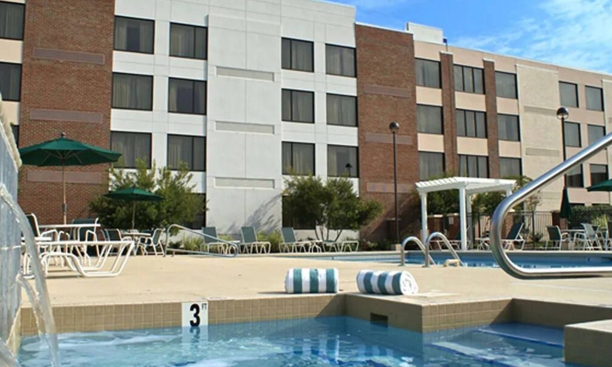 Rocky Mount Hotel | Onsite Pool, FREE Parking! Minutes to Rocky Mount City Lake, Southern Comfort!