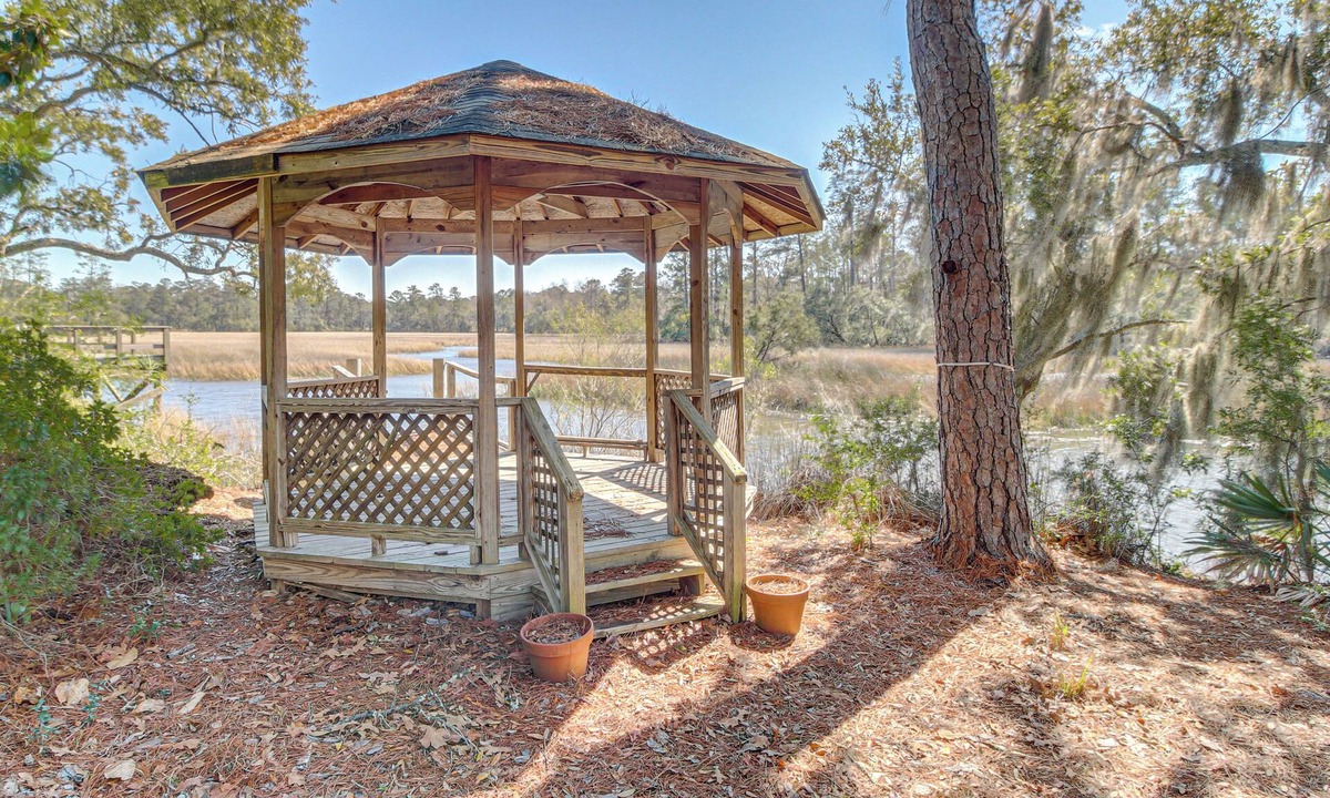 Yemassee House | Outdoor Oasis + Tidal Creek Views: Yemassee Escape