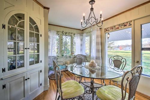 Bath House | Peaceful Maine Home w/Patio: Ocean Inlet Getaway!
