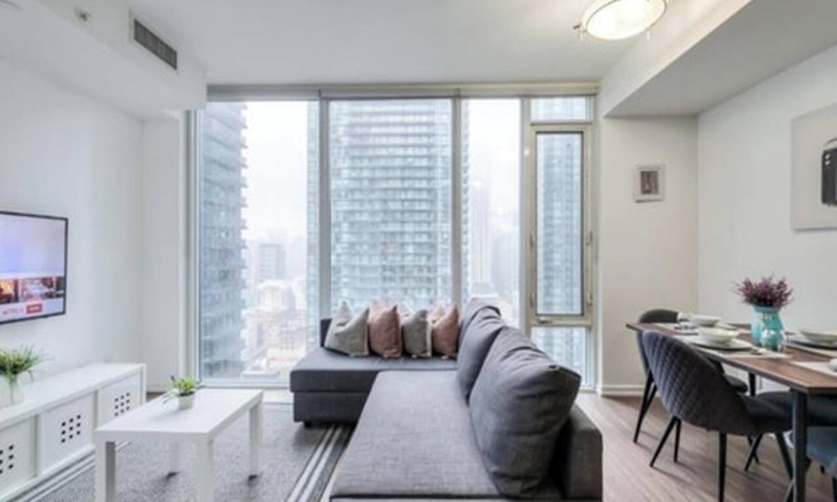 Downtown Toronto Apartment | Peter Street Downtown Toronto Suites