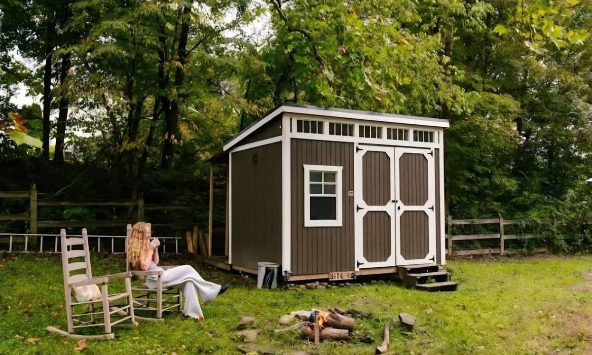 Seymour RV Rental | Picteresque 1-bedroom Glamp cabin on Bear Hollow Reserve. Hike. Feed fish. Camp