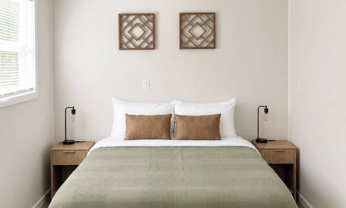 Vance House | Private 1BR GuestHouse Near Charlotte Pet Friendly