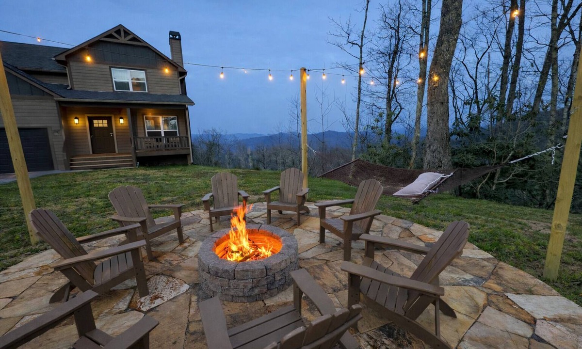 Waynesville House | Private 6-Acre Mountain Resort -Theater, Game Room, Hot Tub. Flat Yard Sleeps 18