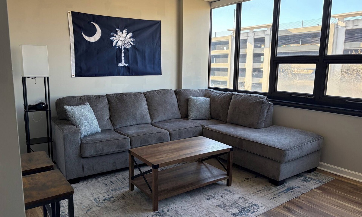 Columbia Condo | Renovated 1 BR, 1 BA in the Heart of USC Campus