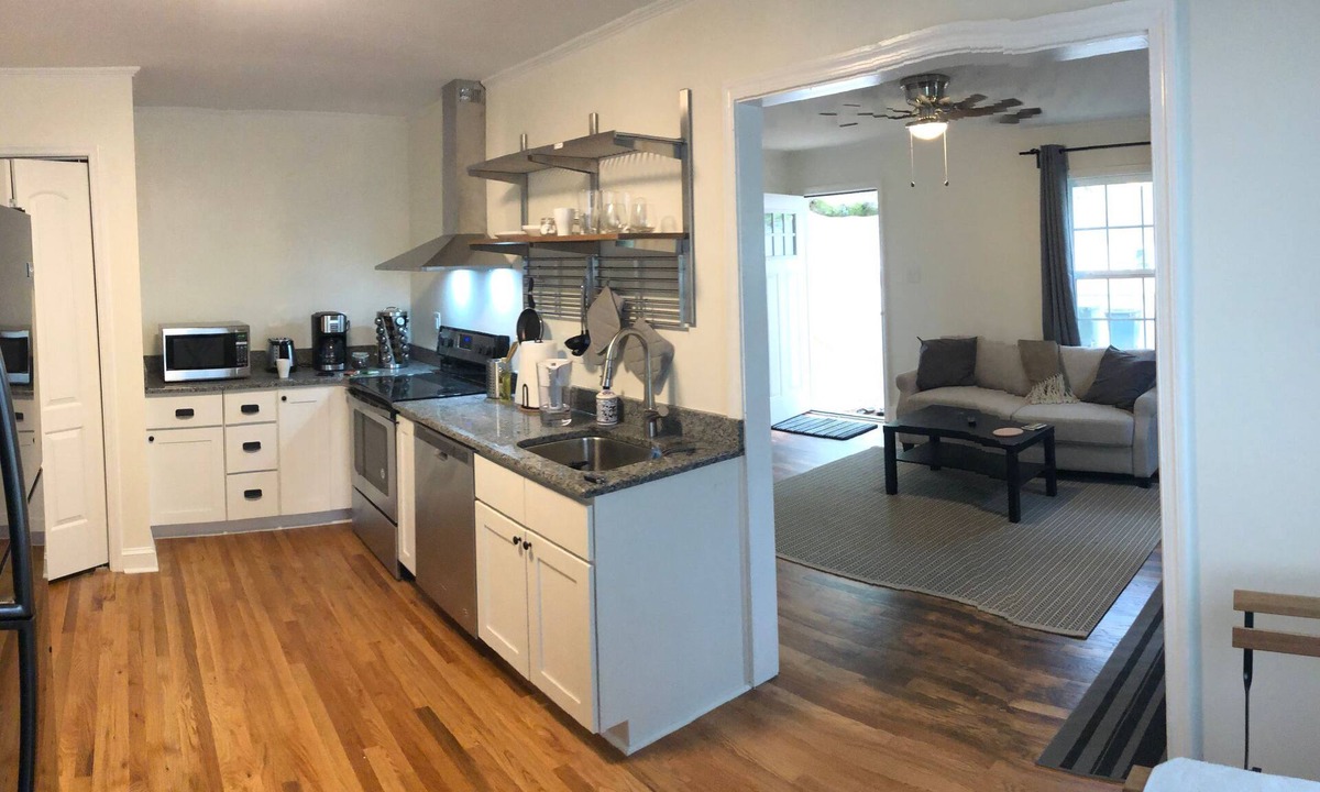 East Durham Apartment | Renovated Cottage Minutes From Downtown