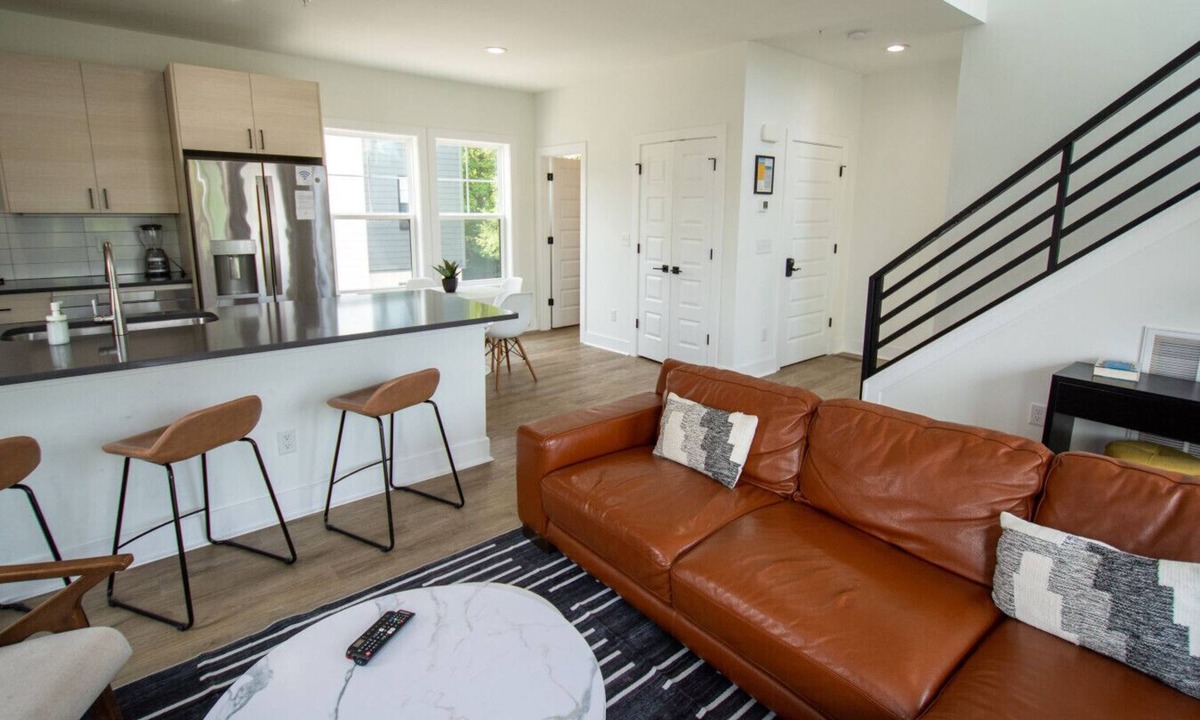 Northeast Virginia Beach Villa | Rooftop Deck and Ocean Views with VB Local Life!