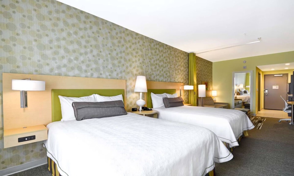 Rock Hill Hotel | Roomy Studio Near Miracle Park – Perfect for Group Outings | Near Carowinds Park