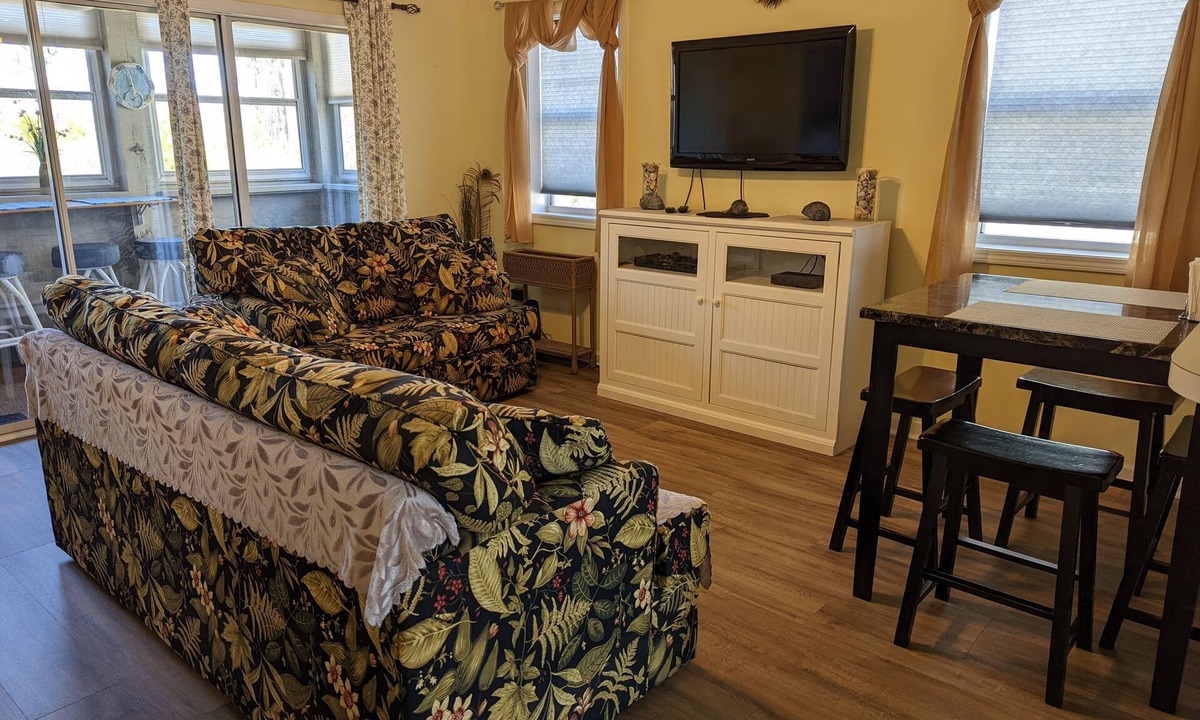 Surfside Beach Condo | Secluded, Quiet-Nature/Forest Views and Only 15 Minutes to Beach!