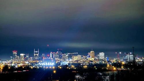 Katie Hill Neighborhood House | Skyline View-Patio & Fire Pit-Mins to Germantown