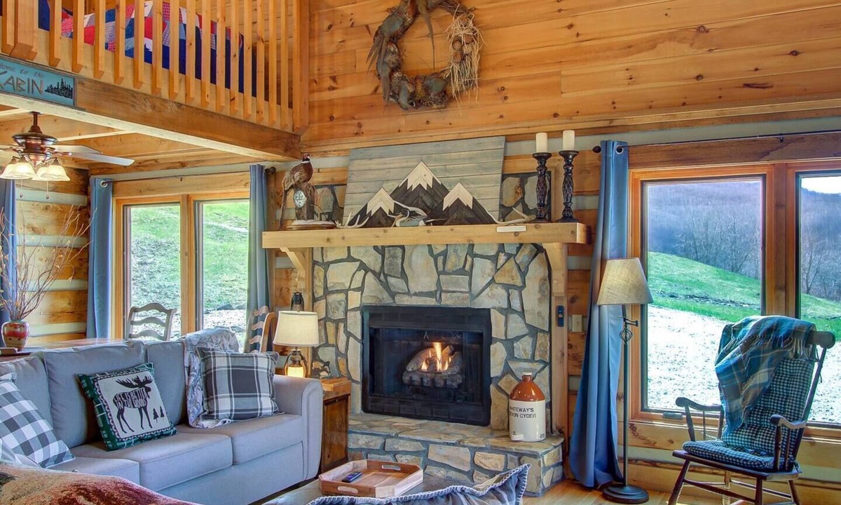 Zionville Cabin | Smokey Mountain Hideaway w/Hot Tub Pet Friendly