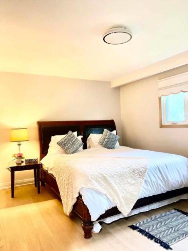 L'Amoreaux House | Spacious 3BR Family Home near Fairview Mall