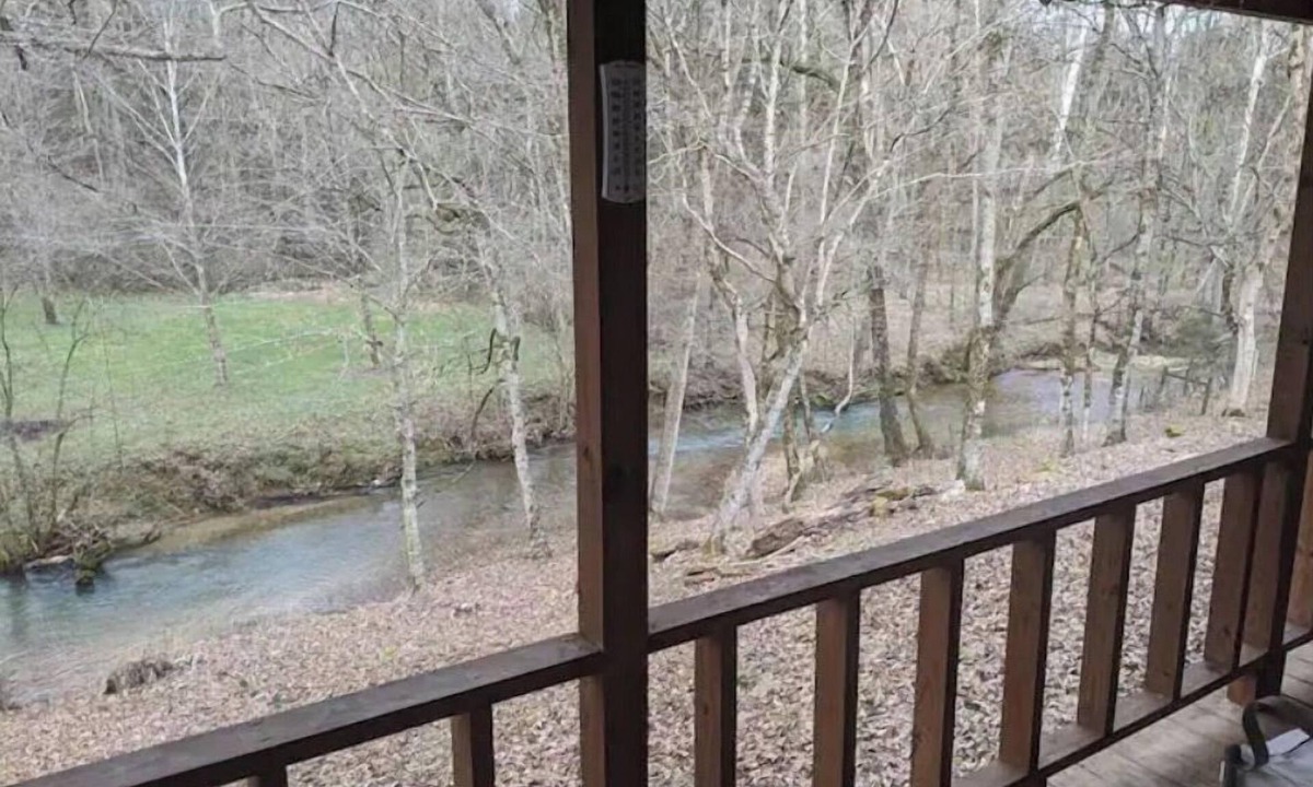 Sparta House | Surrounded by state parks!