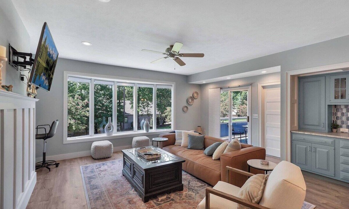 Salem Condo | Tall Ship 220 Keowee Key