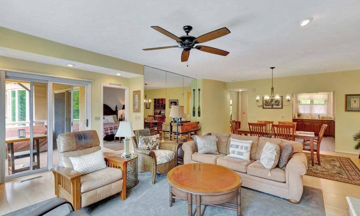 Salem Condo | Tall Ship 319 Keowee Key