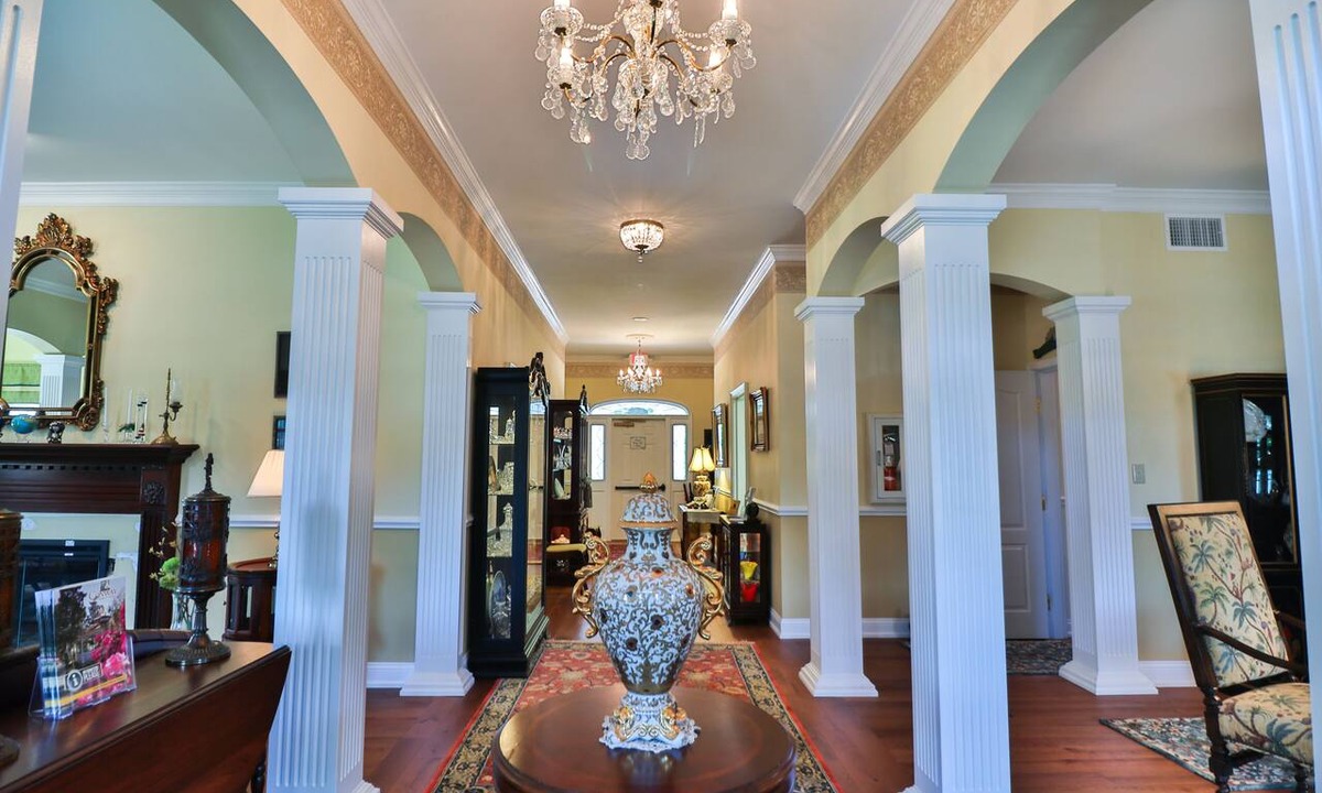 Conway Bed & Breakfast | The Cypress Inn Bed & Breakfast