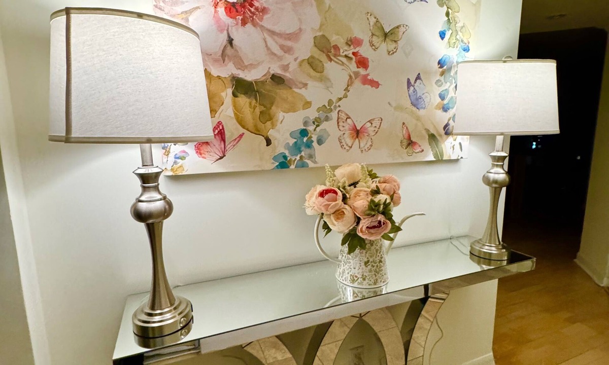 Downtown Toronto Condo | The Rosé Suite - In the Heart Of The City