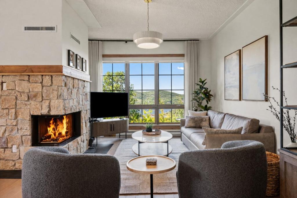 Mont-Tremblant House | Tremblant Prestige - Equinoxe 150-1