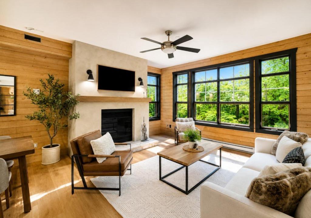 Tremblant-Les-Eaux Apartment | Tremblant Prestige - Les Eaux 217-5B
