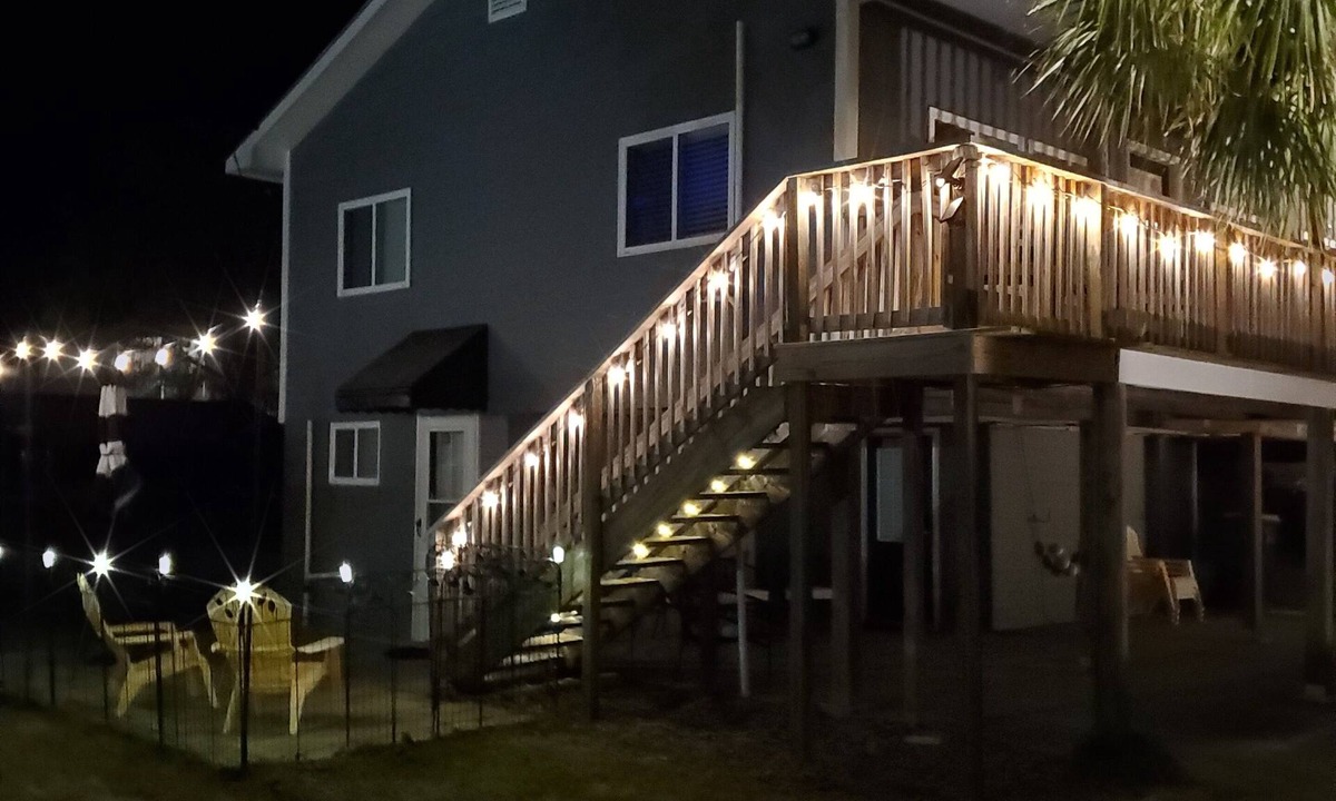 White Lake Cottage | Two-story cottage of comfort and convenience!