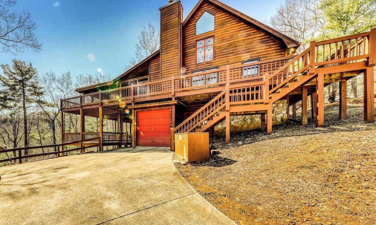 Necowa Cove Cabin | Under The Stars Stay