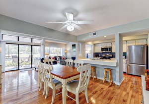 George Fazio Golf Course Views with Updated Bathrooms!